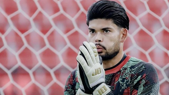 Kiper PSS Sleman, Anthony Pinthus.