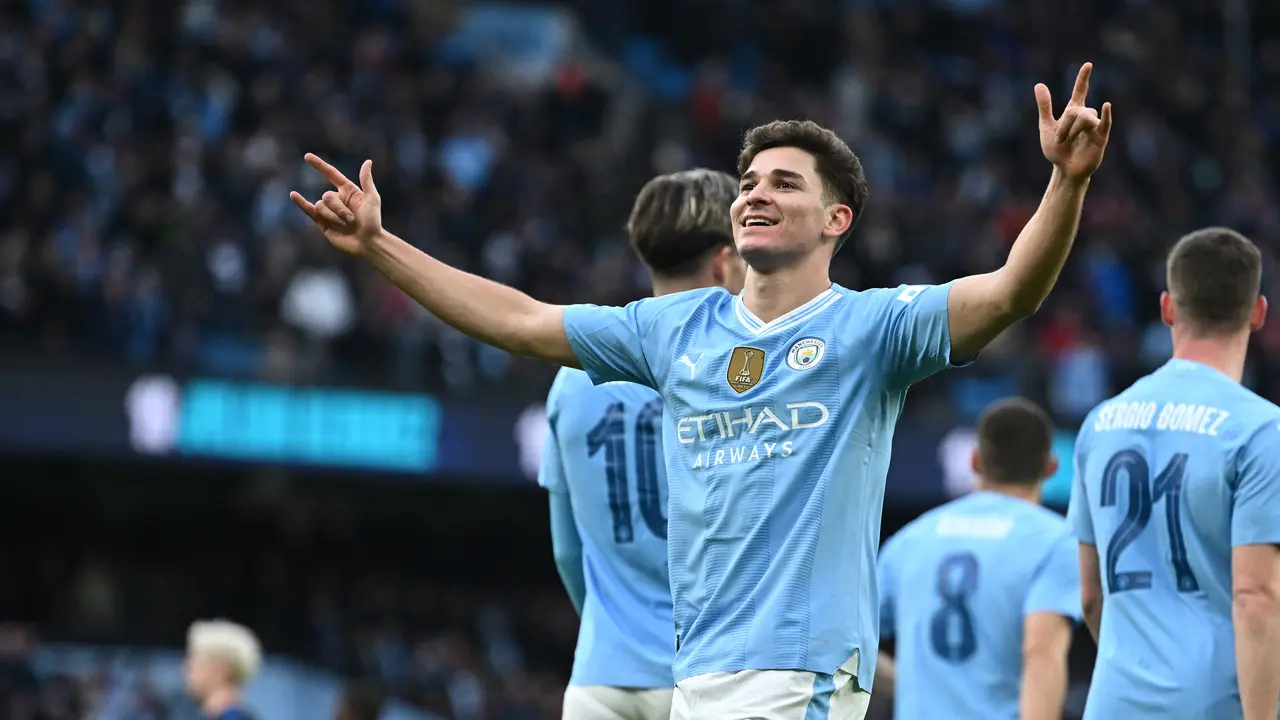 Julian Alvarez, Manchester City
