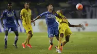 Dejan Antonic Akui Lini Tengah Persib Belum Maksimal