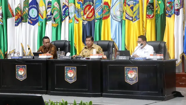 Sekretaris Jenderal (Sekjen) Kementerian Dalam Negeri (Kemendagri) Suhajar Diantoro