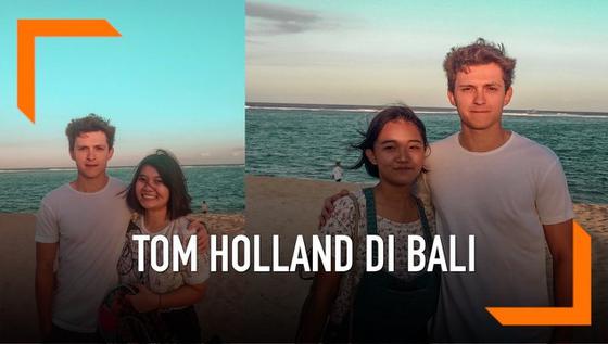 VIDEO: Tom Holland dan Chris Hemsworth di Bali, Warganet Heboh