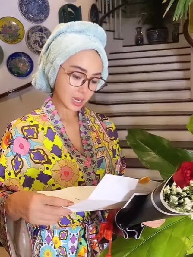 Yuni Shara tampak cantik alami (Instagram/yunishara36)