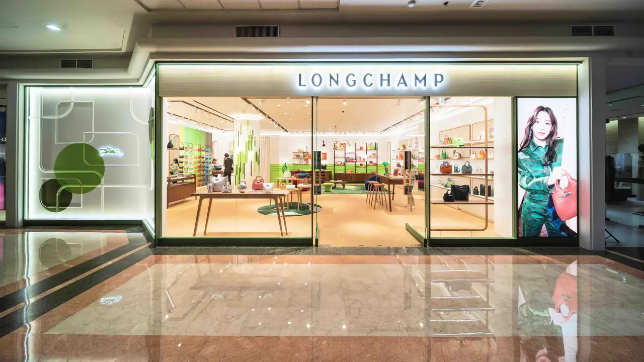 Mengintip Konsep Baru Butik Longchamp di Plaza Senayan Setelah Direnovasi, Hadirkan Suasana Ala Parisian Apartment