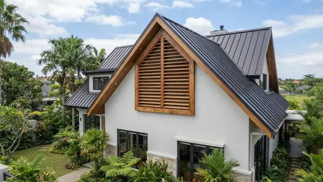 Model Ventilasi Jendela dari Kayu