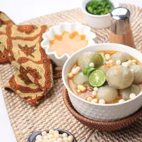 Ilustrasi cilok kuah./Copyright shutterstock.com/g/Ika+Rahma