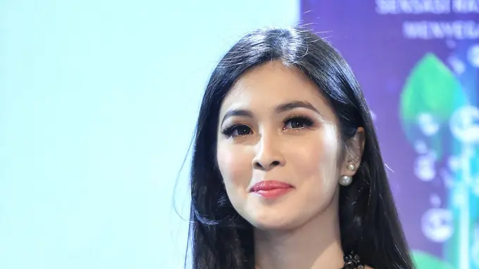 [Bintang] Sandra Dewi