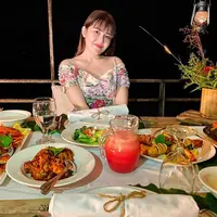 Tidak semua orang bisa dengan mudahnya membuat keputusan untuk menikah, seperti halnya Via Vallen. Disebut tengah dekat dengan anak band, Chevra Yolandi, namun hingga kini belum ada kabar keduanya akan menjalin hubungan lebih serius. (Instagram/viavallen)