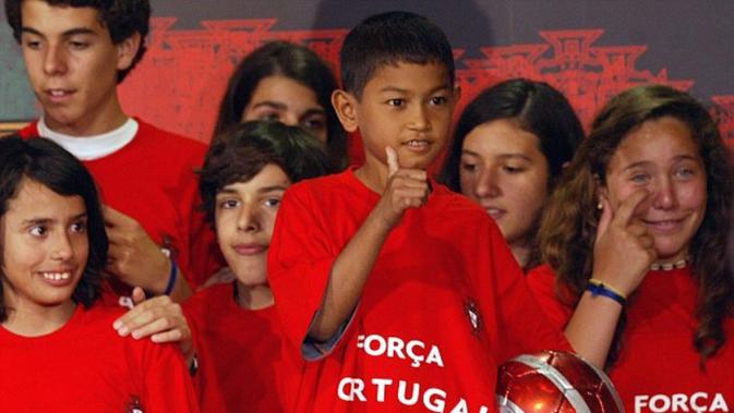 Martunis Anak Angkat Christiano Ronaldo  yang Berdarah  