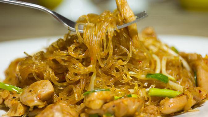 Resep Bihun Goreng Ayam Lifestyle Fimela Com
