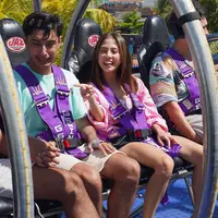 Behind the scene serial YOLO! yang dibintangi Adhisty Zara. (Foto: Vidio)