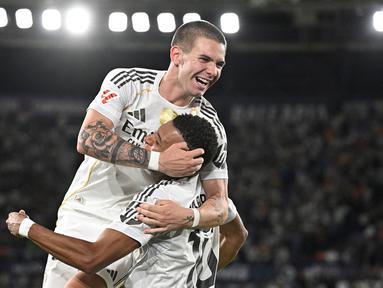 Jebolan Piala Dunia U-17 bersama Timnas Argentina U-17, Franco Mastantuono berhasil mencatatkan rekor gemilang bersama Real Madrid. (AFP/Jose Jordan)