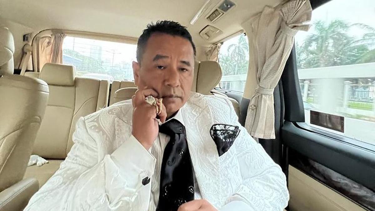 Sidang Razman Nasution Ditunda, Hotman Paris Malah Girang: Makin Lama Dia Jadi Terdakwa Aku Senang!