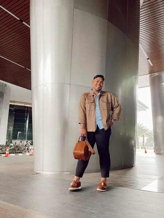 Ivan Gunawan Turun Berat Badan 67 Kg dalam Setahun, Ini 6 Potretnya yang Makin Kurus (Sumber: Instagram/ivan_gunawan)