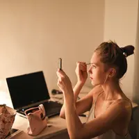 ilustrasi trik makeup ala mua/pexels