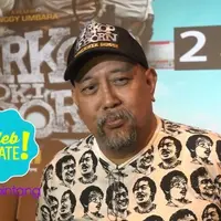 Boneng, pria yang pernah ikut bermain dalam Warkop DKI zaman dulu, tidak setuju dengan dibuatnya film Warkop DKI Reborn. Lalu bagaimana tanggapan Indro?