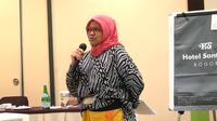 Deputi Bidang Strategi dan Kerja Sama PPATK Tuti Wahyuningsih dalam diskusi Optimalisasi Pencegahan dan Pemberantasan TPPU, TPPT dan Pendanaan Proliferasi Senjata Pemusnah Massal (PPSPM) untuk mendukung Program Green Ekonomi, Kesuksesan Pemilu 2024 dan Kiprah Indonesia dalam Keanggotaan FATF, di Bogor, Selasa (27/6/2023). (Tira/Liputan6.com)