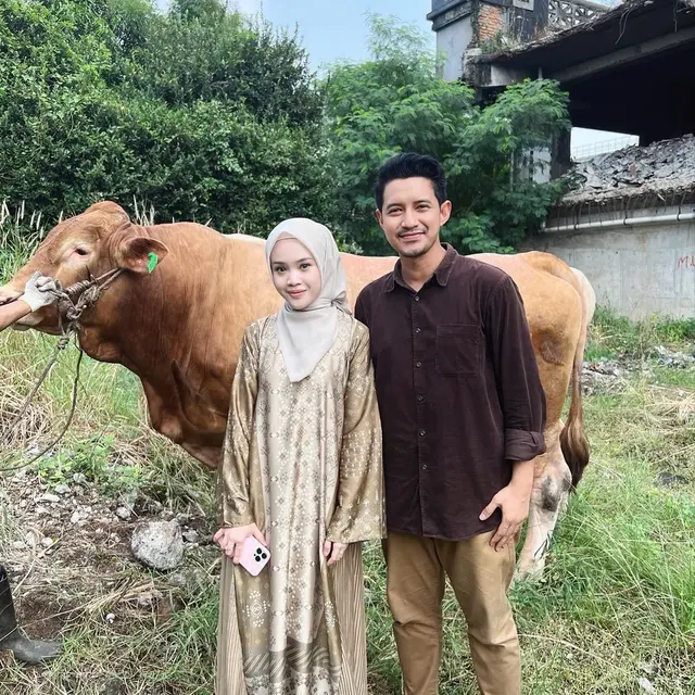 Potret 5 Artis Lebaran Idul Adha 2024 Bareng Pacar, Nikmati Hari Raya Bersama