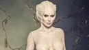 <p>Kim Kardashian mencoba mengambil alih posisi sebagai ratu Halloween. Bintang realitas itu mengejutkan penggemarnya dengan kostum Halloween-nya yang mencengangkan. [@kimkardashian]</p>