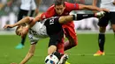 Jerman harus puas bermain imbang 0-0 kontra Polandia pada laga kedua Grup C Piala Eropa 2016 yang dihelat di Stade de France, Jumat (17/6/2016) dini hari WIB. (AFP/Lionel Bonaventure)