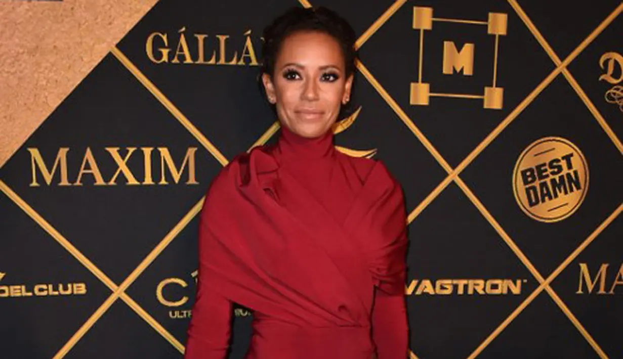 Melansir Mirror, seorang sumber mengatakan saat ini kondisi keuaangan Mel B sedang tidak baik. Ia bergantung kepada temaan-temannyaa untuk minta dibelikan hunian yang sedang diincarnya itu. (AFP/ALBERTO E. RODRIGUEZ/GETTY IMAGES NORTH AMERICA)