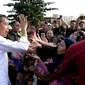 Presiden Jokowi bagikan sembako bagi warga  di Kecamatan Tambora, Jakarta Barat. (Setpres)