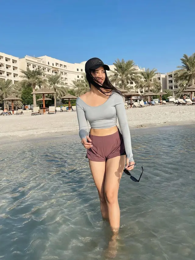 7 Potret Anya Geraldine saat Berlibur di Alam, Tetap Menawan