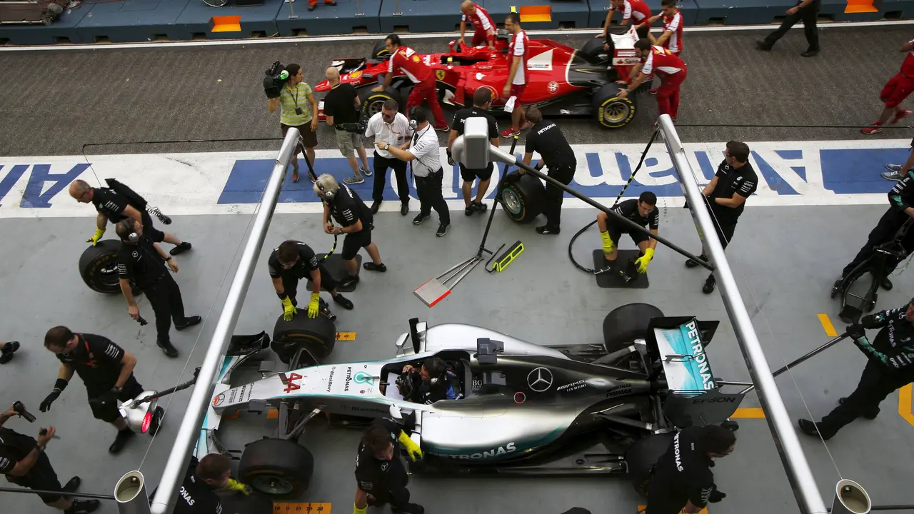 20150978-Sesi-Latihan-Formula-1-Singapura