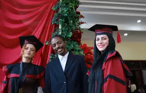 Momen 29 Mahasiswa Asing Diwisuda di Nusa Putra University
