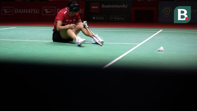 Foto: Istora Bergemuruh Kekecewaan, Tiga Wakil Indonesia Termasuk Apriyani/Fadia Tumbang pada Laga yang Sama di Indonesia Masters 2023