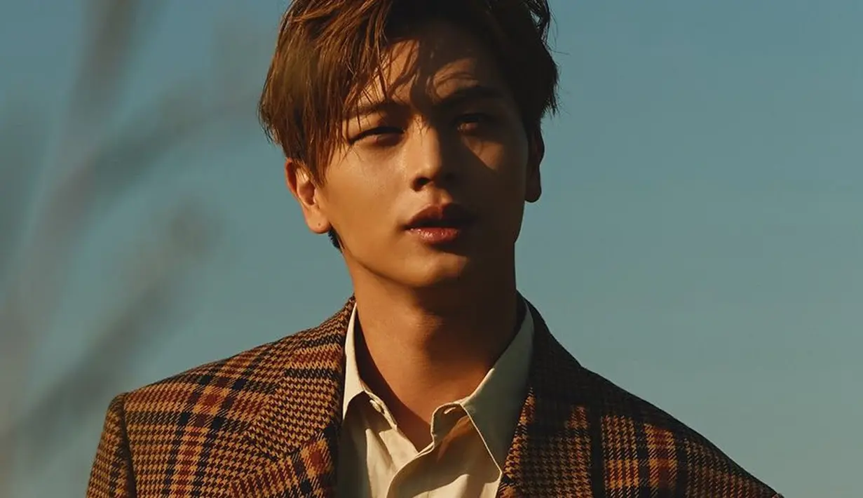 Seperti diketahui, Sungjae debut dengan BTOB pada 2012. Saat itu, ia baru berumur 17 tahun namun dirinya sudah terlihat tampan menawan. (Foto: Soompi.com)