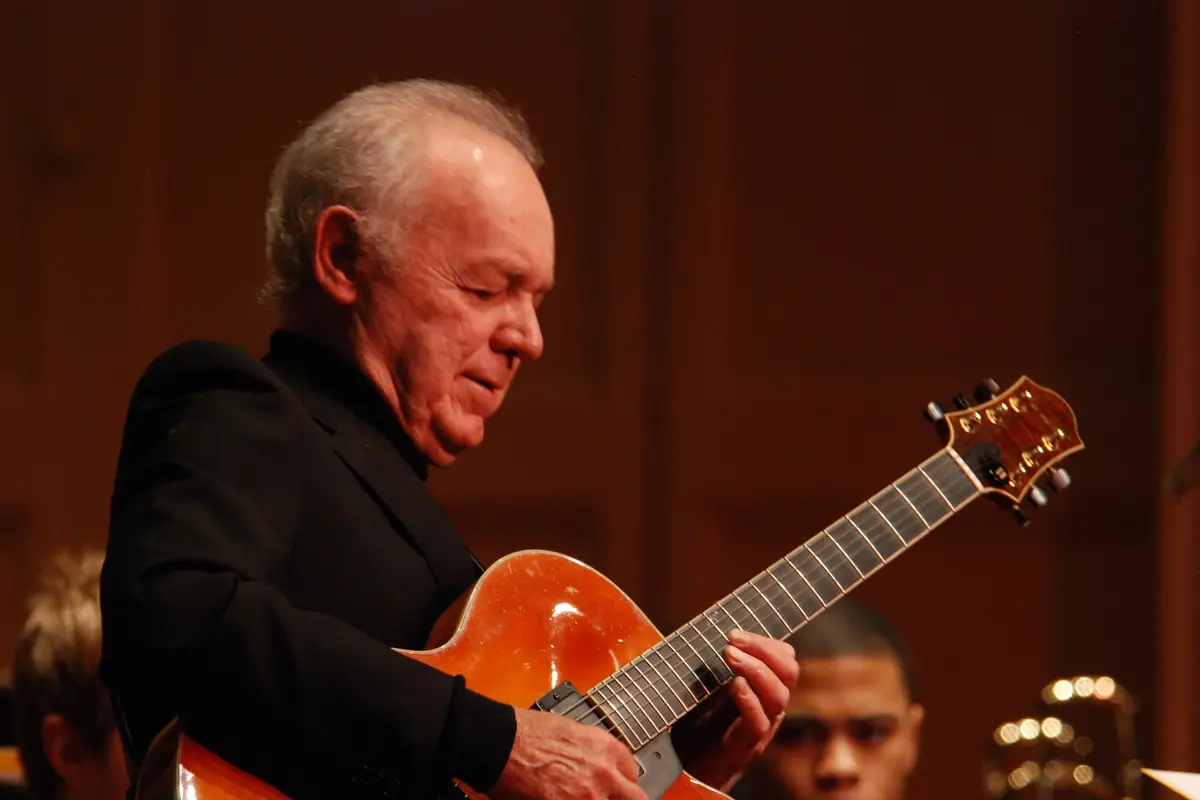 Joe Negri: Legendary Jazz Guitarist and 'Mister Rogers' Star Dies at 99