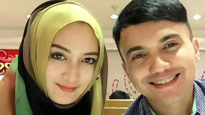 Sahrul Gunawan dan Indriani Hadi