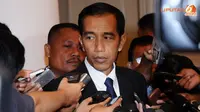 Jokowi Ditagih Warga Marunda yang Mengaku Keluarga Keraton Solo