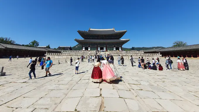 Melihat Keindahan Kerajaan Gyeongbok Palace Melalui Jepretan Samsung Galaxy Note10