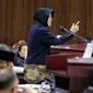 Menteri Sosial Tri Rismaharini saat menyampaikan kesaksiannya dalam sidang lanjutan sengketa Perselisihan Hasil Pemilihan Umum (PHPU) 2024 di Gedung Mahkamah Konstitusi (MK), Jakarta, Jumat (5/4/2024). (Liputan6.com/Angga Yuniar)