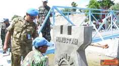 Citizen6, Haiti: Penasehat Militer Perwakilan Tetap Republik Indonesia untuk UN di New York, Laksamana Pertama TNI Budihardja Raden saat meninjau lokasi sangat bangga dengan prestasi yang telah dicapai oleh Satgas TNI. (Pengirim: Badarudin Bakri) 