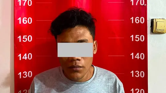 Pengedar Sembunyikan Sabu di Gulungan Sarung