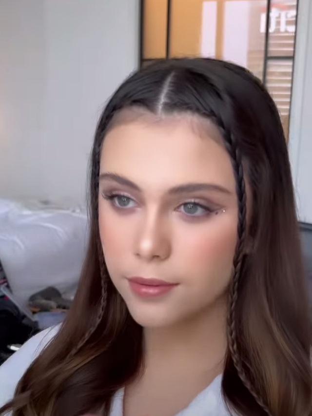 Manuella Aziza Adik Eva Celia