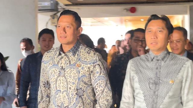 Menteri Agraria dan Tata Ruang/Badan Pertanahan Nasional (ATR/BPN), Agus Harimurti Yudhoyono (AHY), menghadiri rapat perdana bersama Komisi II DPR RI.