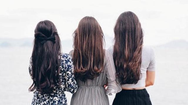 Dengan Perasan Air Lemon, Miliki Rambut Tebal dan Berkilau Alami