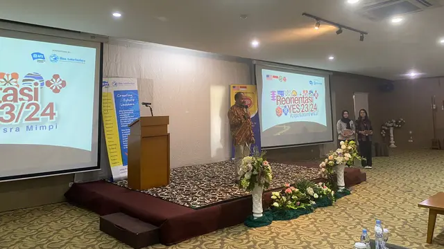 Gatot Nuradi Sam