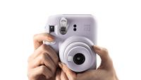 Harga Fujifilm Instax Mini 12, Kamera Instan Ceria dengan Pengalaman Jepret yang Lebih Mulus
