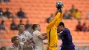 Gol Thiago Laplace membuka keunggulan Argentina U-17 setelah memanfaatkan kemelut di depan gawang Polandia. (AP Photo/Achmad Ibrahim)