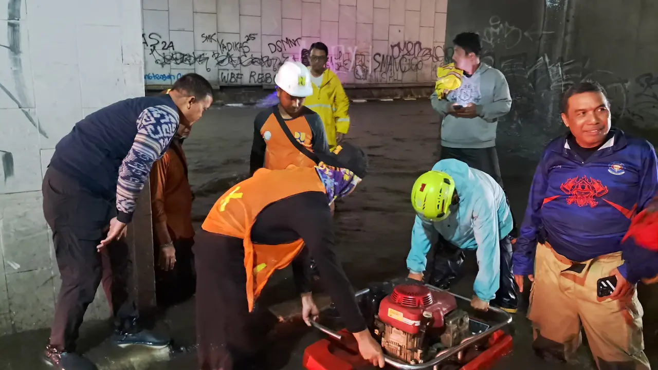 Underpass Sholis Bogor Terendam Banjir Selama 5 Jam, Lalu Lintas Sempat Lumpuh Total