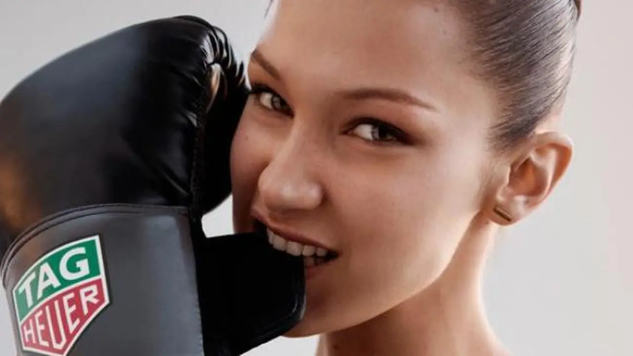 Koleksi Kolaborasi Jam Tangan Eksklusif Bella Hadid