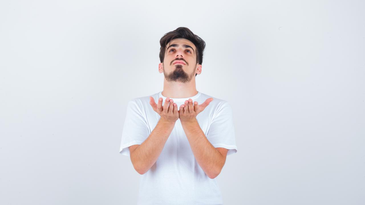 Ilustrasi muslim berdoa