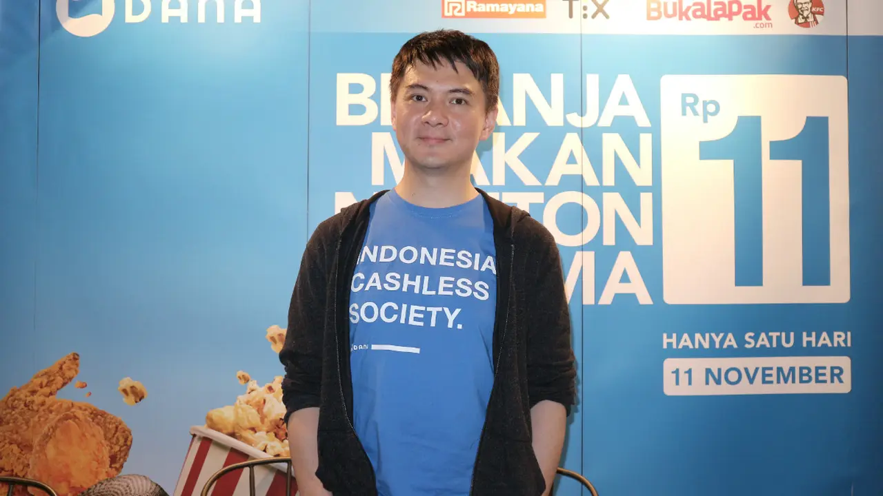 CEO DANA, Vince Iswara