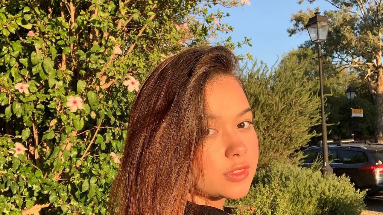 6 Potret Rebecca Klopper Tanpa Makeup, Menawan di Usia 21 Tahun