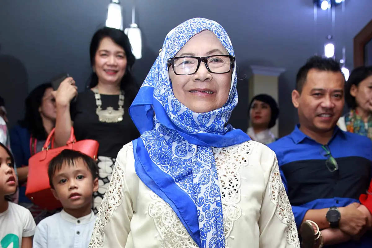 [Bintang] Bunda Iffet