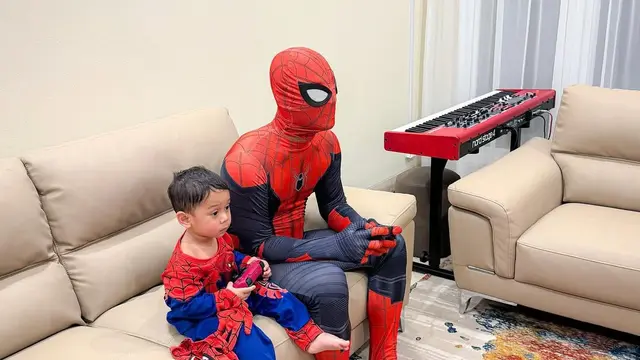 Bikin Gemas, Ini Kumpulan Potret Lucu Abang L Anak Lesti Kejora saat Cosplay dengan Berbagai Tema